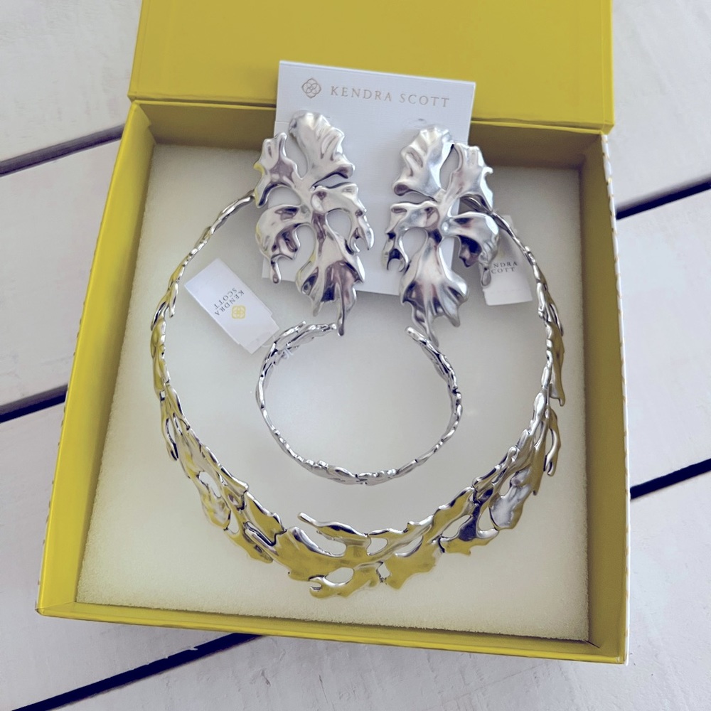 Kendra Scott Savannah Statement Set in Vintage Silver